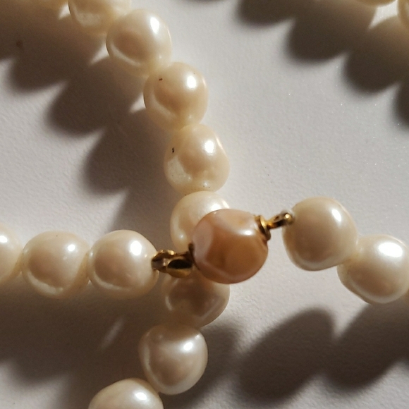 Vintage Fresh Water Pearl Necklace & Bracelet Set - Picture 6 of 10